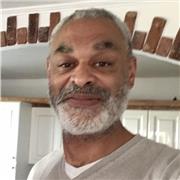 Coach sportif, donne des cours particuliers de remise ou maintien en forme